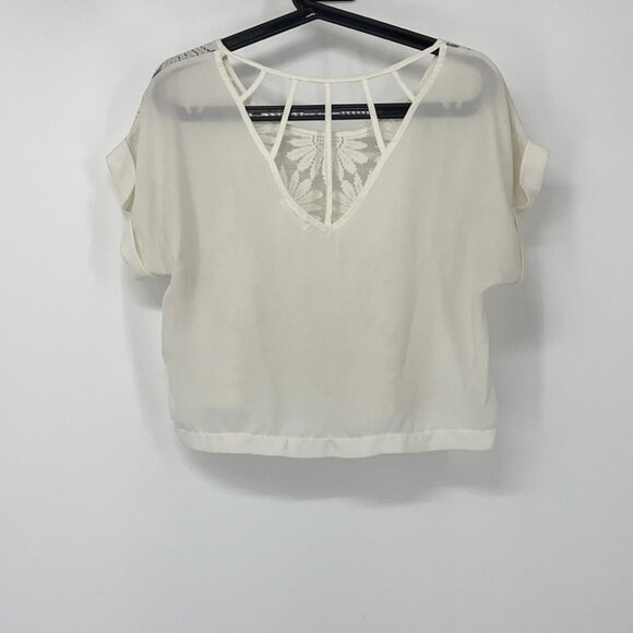 Mine sheer floral white crochet sunflower crop  top - Picture 12 of 12